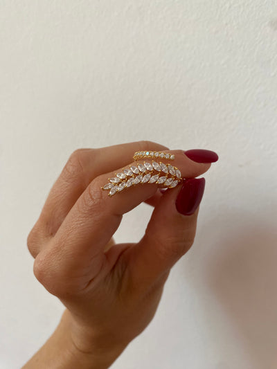 Crystal gold ring
